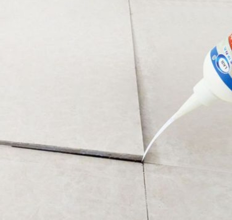 武胜瓷砖空鼓维修公司分享卫生间瓷砖脱落的原因可能有以下几点